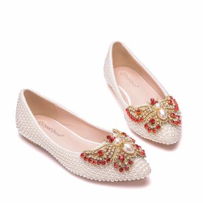 China Anti-Smell Beige Crystal Queen Pearl Women Wedding Shoes With Matching Bags Bride Flats Platform Shoes Bow Ladies Paty Shoes for sale