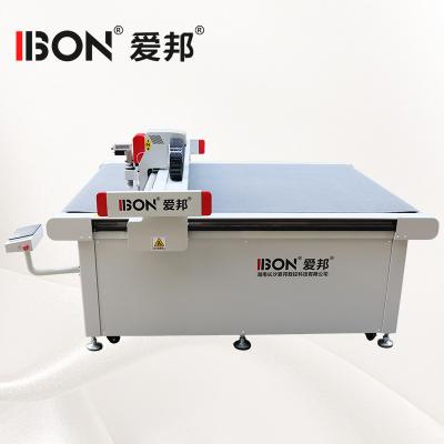 Cina 220V - 380V Vibrating Knife Cutter 50HZ Kt Board Cutting Machine Automatica in vendita