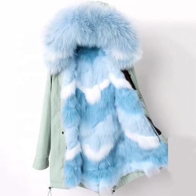 China Women's Clothing Anti-Shrink Warm Fur Collar Long Coat Hooded Detachable Real Fur Parka Coat for sale