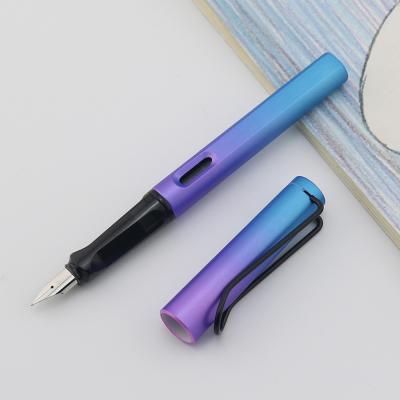 Cina Gradient EF Fine Tip Cartridge Fountain Pen Pen Plastic Ink Suction Pen With Hollow Clip in vendita