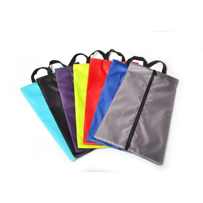 China Custom Printed Waterproof Polyester Fabric Shoe Dust Carrier Bag With Logo/Wholesale Cheap Polyester Carry Travel Shoe Bag for sale