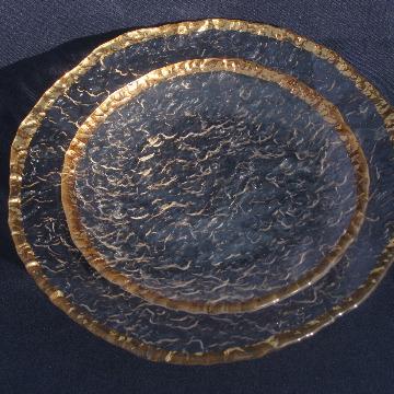 China Sustainable Custom Gold Rim Colored Large Round Glass Charger Plates For Wedding for sale