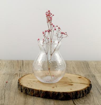 China Country Hand Blown Clear Crystal Glass Vase For Flower Embossed Decor for sale