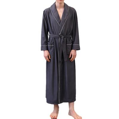 China Breathable waffle fabric polyester bathrobes for men luxury hotel bathrobes for men and women spa bathrobe for sale