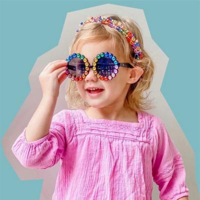 China Fashion Sunglasses Love Color Diamond Round Children Sunglasses Girls Sunglasses for sale