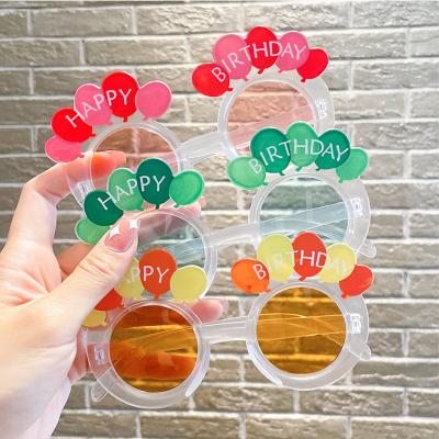 China Cute Fashion Sunglasses Happy Birthday Kids Sunglasses Girls Party Glasses for sale