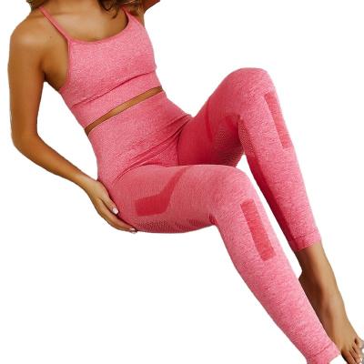 China Breathable Knitted Seamless Yoga Set Fitness Set Sports Running Yoga And Gym Set Clothes for sale