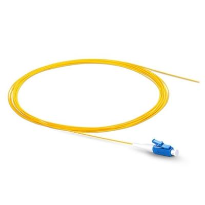 Cina Yellow Jacket LC UPC Pigtail 2.0mm 1m Length Fiber Optic Cable Pigtail in vendita