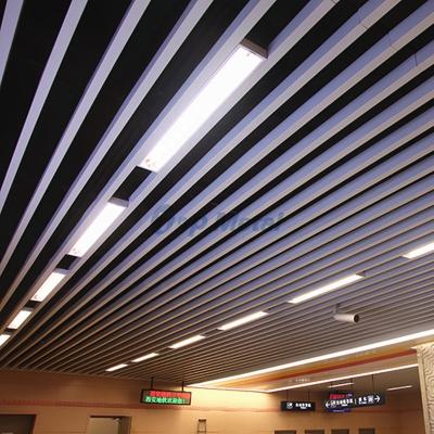 China Integrated Ceilings Suspended Rectangular Shape Tube Ceiling Panel Aluminum for sale