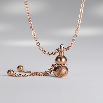 China Trendy chic fashion Rose Gold Gourd Oval Link chain necklaces no Fade Stainless Steel Gourd Pendant necklace jewelry for sale