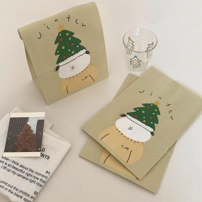 China Materials Factory Wholesale Cute Bear Recycled Packaging Paper Bag For Sundries Storage Bag for sale