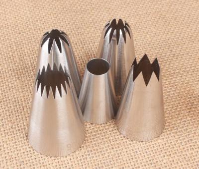 China 5 Piece Set Long Lasting Spout Combination Cake Cookie Cream Baking Tool Stainless Steel for sale