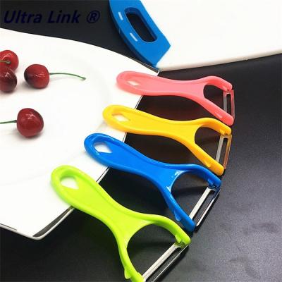 China Sustainable Wholesale Plastic Handle Peeler Potato Fruit Peeler Vegetable Peeler For Kitchen for sale