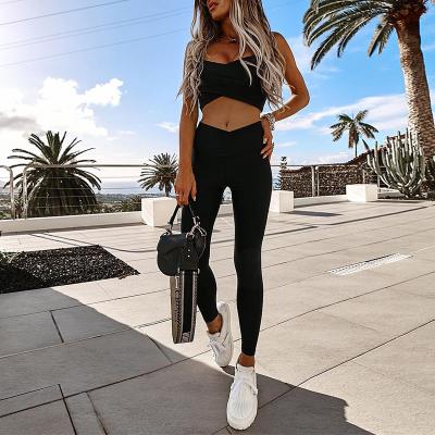 China 2022 Spring Breathable Yoga Set Seamless Custom Workout Two Piece Legging Set Sweatsuit 2 Piece Women Gym Set for sale