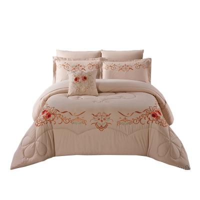 China Flower Comforter Set Flower Embroidery Disposable Bedding Sheet for sale