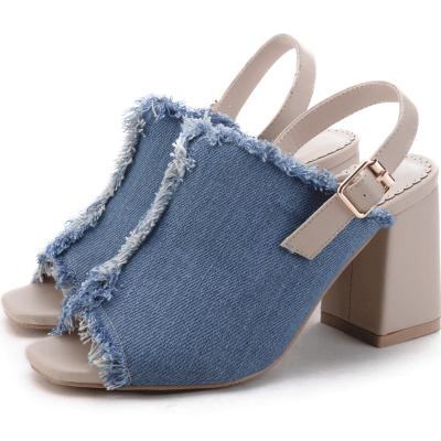 China PU Fashion Style Block Heels For Ladies Heel Sandals Women for sale