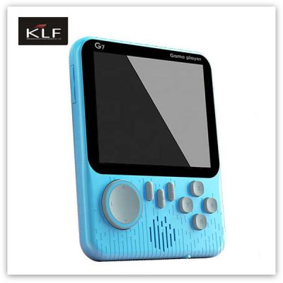 China Handheld Game Console G7 with 666 classic games for sale