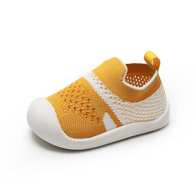 China New Baby 2022 Breathable Toddler Shoes Spring First-walking Sports Shoes Laceless Mesh Breathable Light Weight Trainers Non-slip Sole Soft for sale