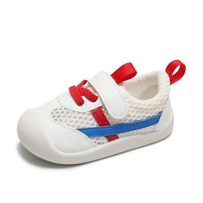 China New Baby 2022 Breathable Toddler Shoes Spring First-walking Sports Shoes Laceless Mesh Breathable Light Weight Trainers Non-slip Sole Soft for sale