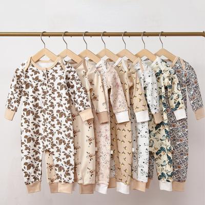 China New Autumn Spandex / Cotton Print Baby Rompers Floral Pajamas Newborn Sleepers Girl Clothes Kids Soft Cotton One Piece Long Sleeving Infant Clothes for sale