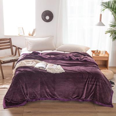 China Cheap and comfortable super soft jacquard blanket for winter home use double ply oversized knit bulky blanket for sale