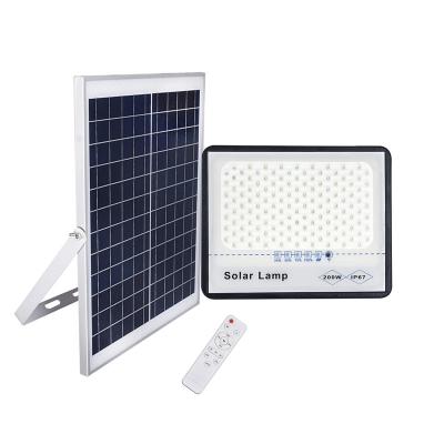 China 2021 new model LANDSCAPE remote control solar lamp 200watts 50W outdoor waterproof 100W 150W 300W led solar flood light ip67 for sale