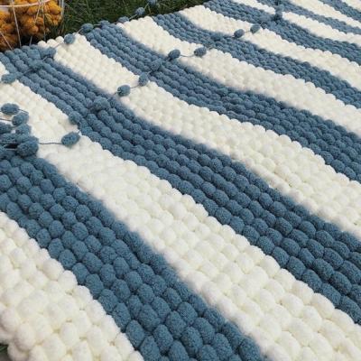 China Stain Resistant Wholesale Hot Sale 100%Polyester Crochet Hand Knitting Yarn Blanket for sale