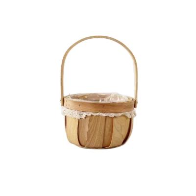 China China Manufacturer Handmade Bridesmaid Basket Willow Bamboo Wood Storage Gift Baskets for sale