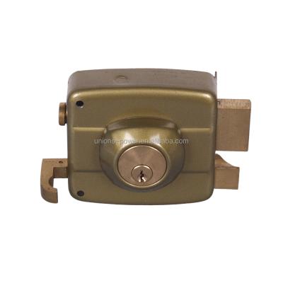 China Wooden Rim Lock Gold Finish Brass Available Latch/Serrure Cerradura Fechadura Steel Sample Door Night Latch With Keys for sale