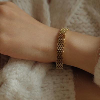 China TRENDY Statement Bracelet Jewelry Women Gold Plated Flat Stainless Steel Mesh Chain Bangle Bracelet for sale