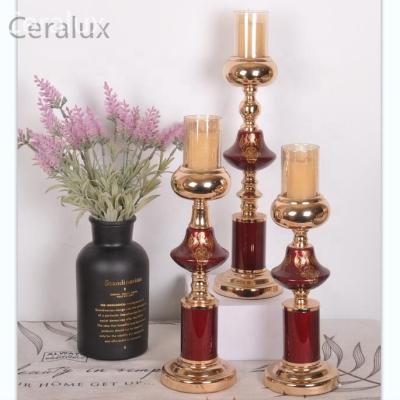 China Modern Luxury Hot Sales Red and Gold Luxury Glass Candle Holder for Candlelight Dinner Hotel Cafe Restaurant Home Wedding Party for sale