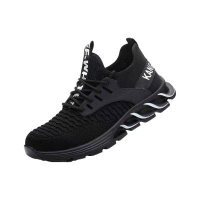 China Anti-slip Hot Selling Industrial Breathable Men Working Sneakers Steel Toe Lightweight Safety Shoes for Men for sale