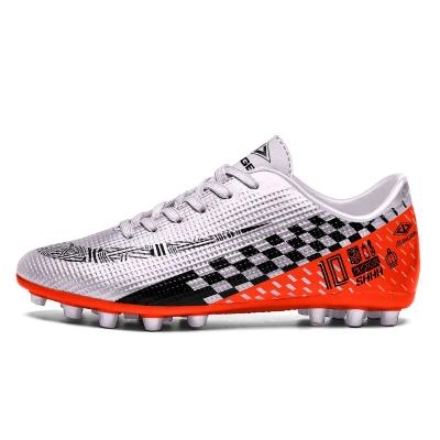 China EVA Superfly 2021 Best Selling Latest Styles Football Shoes Soccer Boots Men Indoor SCRUB And Outdoor Sports Shoes Made In China for sale