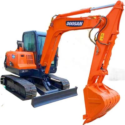 China Doosan Second-hand Excavator Used Crawler Excavator with Hydraulic Thumb and Durable for sale