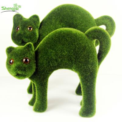 China Best Cat Design Eco - Friendly Artificial Grass Moss Topiary Animal Shape for sale