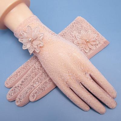 China Breathable Summer Driving Fashion Dot Lace Long Lace Glove Short Wedding Dress Gloves Bridal Wedding Gloves for sale