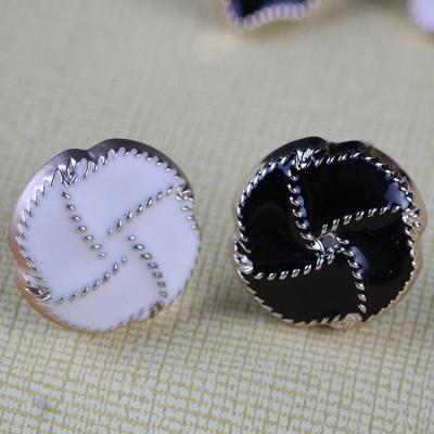 China Luxury Magnetic Muslim Brooch Windmill Pin Black And White Painted Pin Scarf Silk Buckle Bow Tie for sale