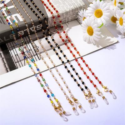 China Vintage Color Solid Color Crystal Hanging Necklace Glass Metal Chains Hanging Necklace for Men and Women for sale