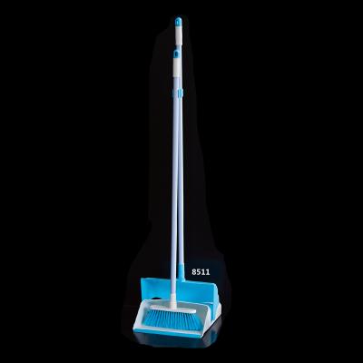 China 2019 New Design Home Creative Foldable Broom And Dustpan Set for sale