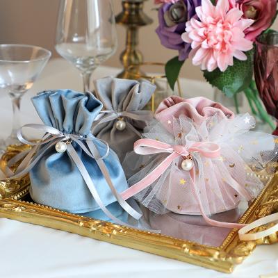 China Recyclable Luxury Wedding Velvet Gift Bags With Pearl String Christmas Birthday Party Cookies Candy Bags Boxes Jewelry Velvet Sachet Bags for sale