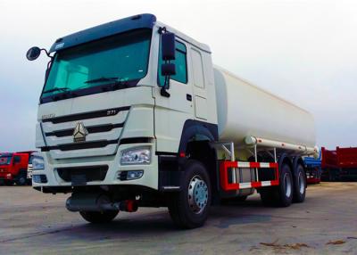 China Zehn Rad-Benzintank-LKW, 3 Reifen-Öl-Lieferwagen der Achsen-12.00R20 zu verkaufen