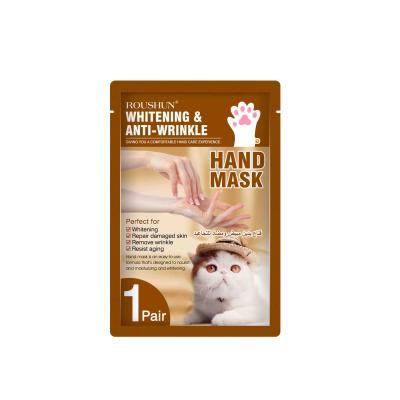 China OEM Acceptable Moistruzing Foot Roushun Whitening Lighting Exfoliating Hand Mask for sale