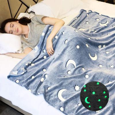 China Folded Wholesale Flannel Fleece Throw Blanket Glow In The Dark All Seasons Blanket For Kids for sale