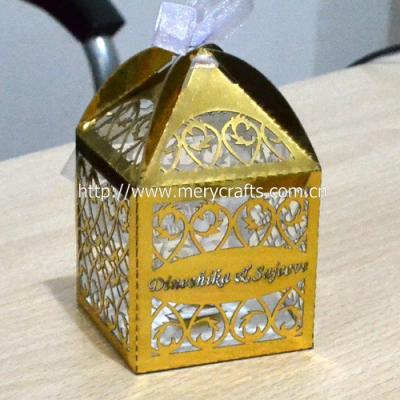 China Elegant Crafts Customized Pearl / Metallic / Paper Color Laser Cut Filigree Favor Box Birthday Decoration Items for sale