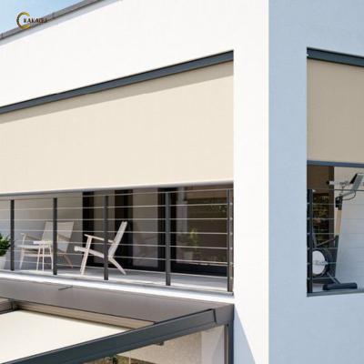 China Aluminium Roller Shades Outdoor Rainproof Motorized Zipper Screens for sale