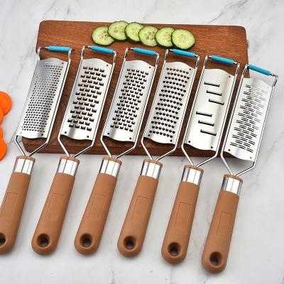 China Amazon Stainless Steel Non-slip Sustainable Lemon Zester Fruit Vegetable Cheese Grater For Chocolate Cheese Grater for sale