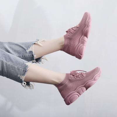 China 2022 New Fashion Women Sneakers Lightweight Casual Sports Travel Shoes Women Colorful for sale