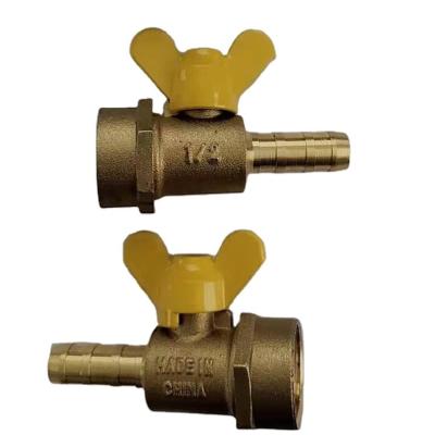 中国 china supplier low price brass bibcock water faucet water tap 販売のため