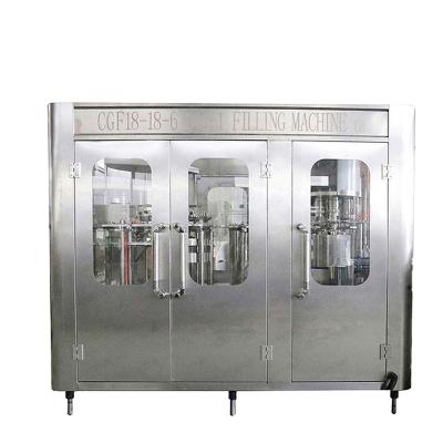 China Beverage 12 Months Guarantee Quality And Quantity Assured Carbonated Soft Drink Pet Bottle Filling Machine Line for sale