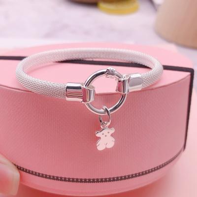 China Fast delivery hot sale Spain fashion 925 silver circle bear bracelet dangle ladies fashion simple ladies alley jewelry trend jewelry for sale